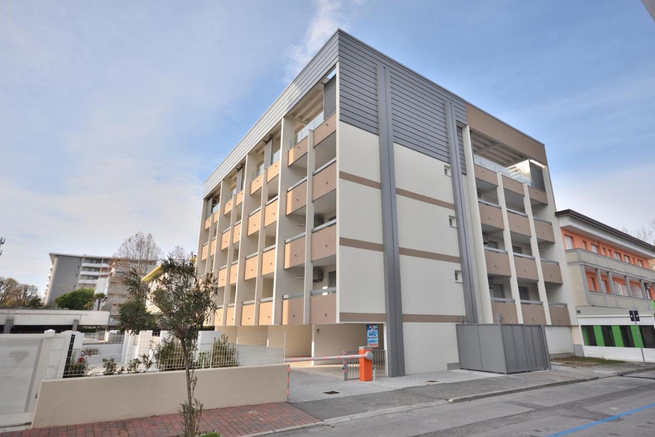 Condominio Nautilus Bibione Bagian luar foto