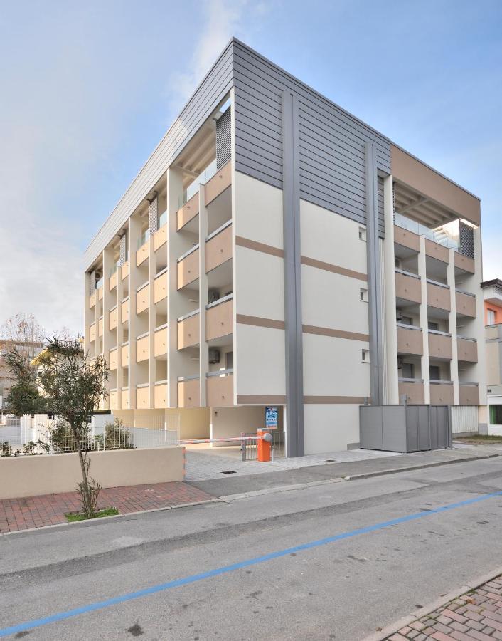 Condominio Nautilus Bibione Bagian luar foto