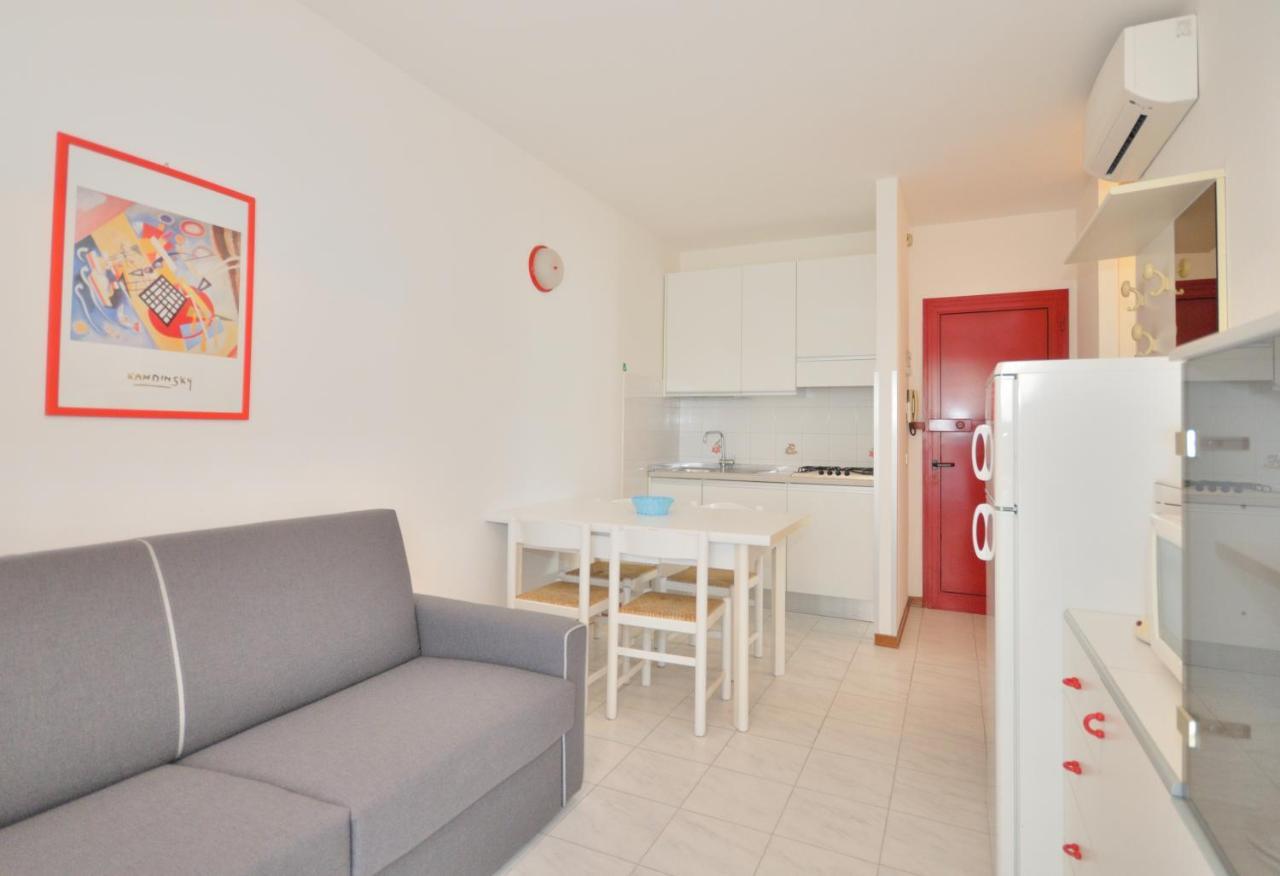 Condominio Nautilus Bibione Bagian luar foto